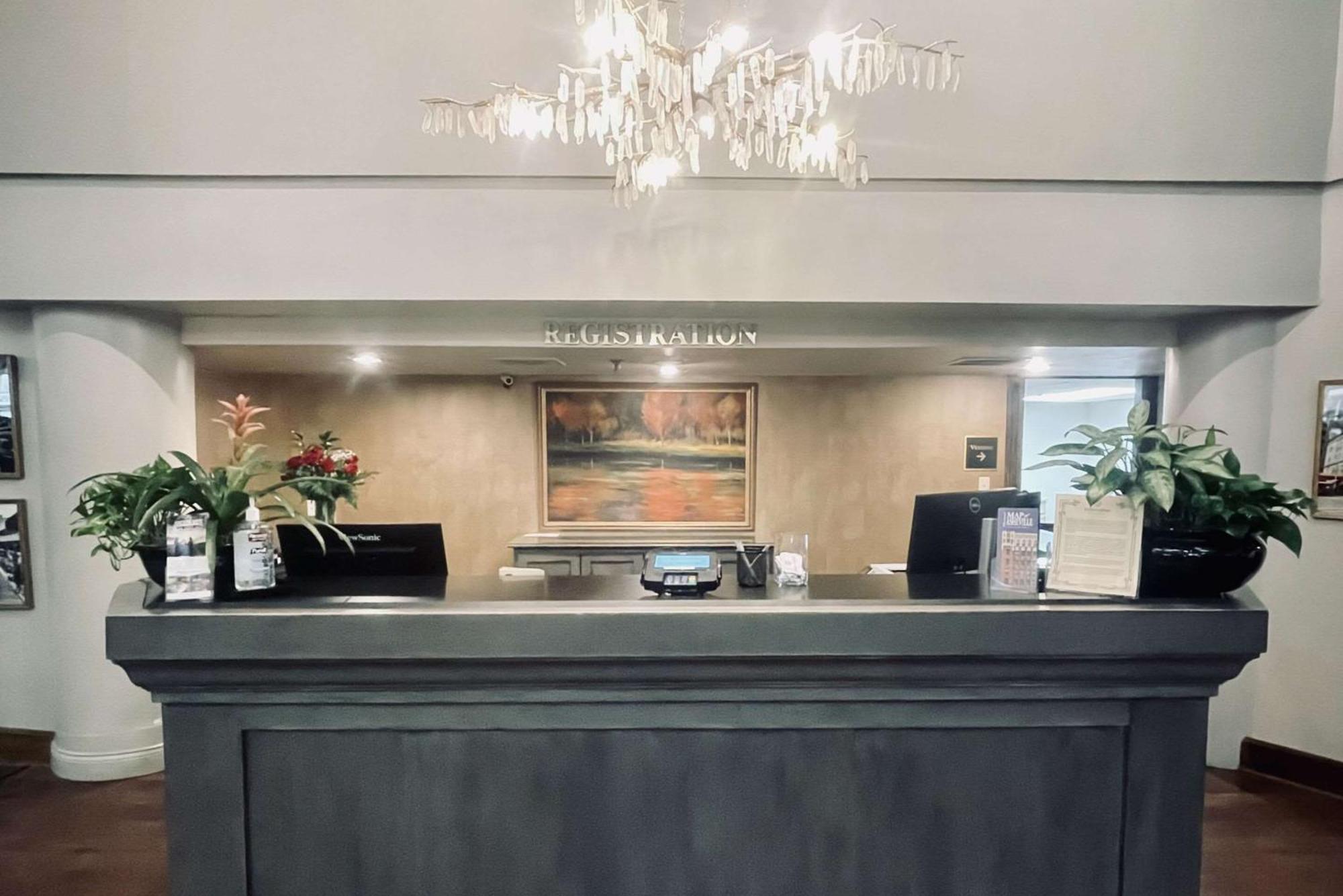 Haywood Park Hotel, Ascend Hotel Collection Ешвілл Екстер'єр фото